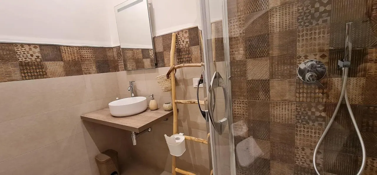 Di Fresco Apartments - Holiday House Palermo 0*,