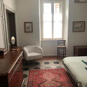 https://casa-dai-toni-cortesi-2.italymilanhotels.net