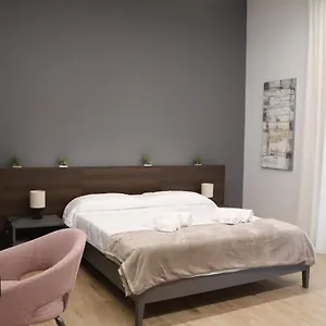 https://apt-ioletta-house.catania-hotels.net