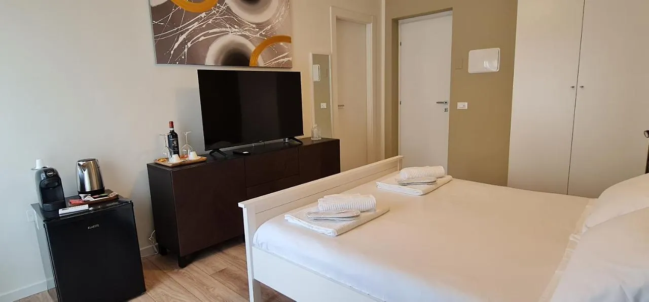 Di Fresco Apartments - Holiday House Palermo 0*,  Italy