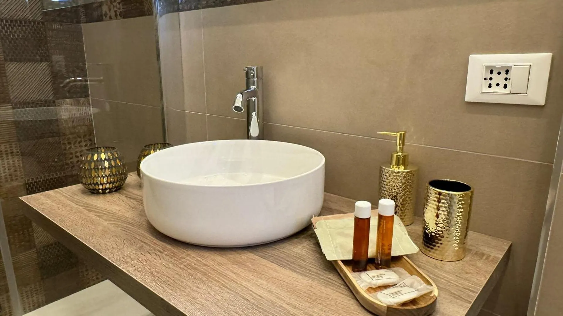 Di Fresco Apartments - Holiday House Palermo 0*,  Italy